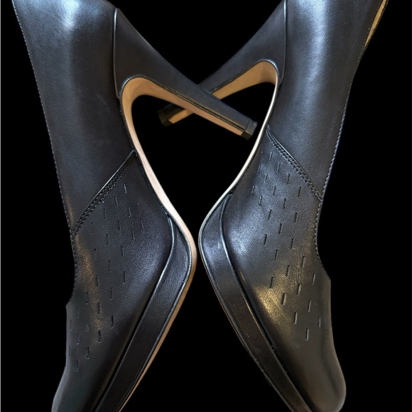 Italian Leather Heels - Picture 5 of 7